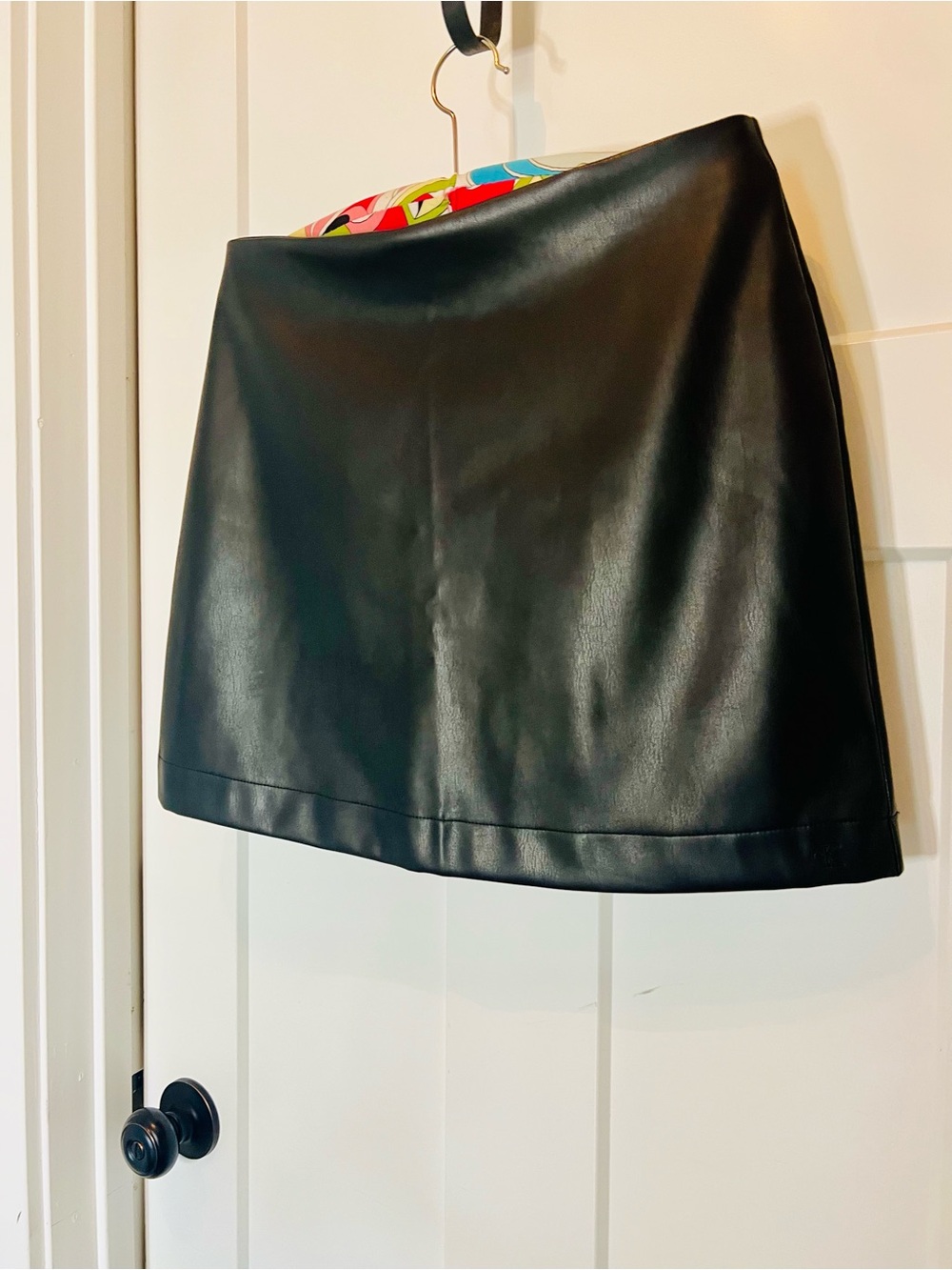 Calvin Klein Faux Leather Skirt NWT Black Pull On Stretch Waist Small